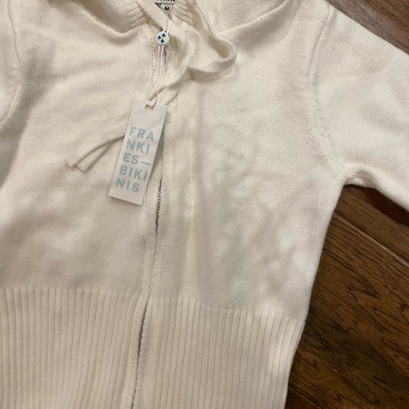 New!💕 Frankie’s Bikini set 💕Fleur cloud low rise knit pants Aimee cloud hoodie - Picture 9 of 10